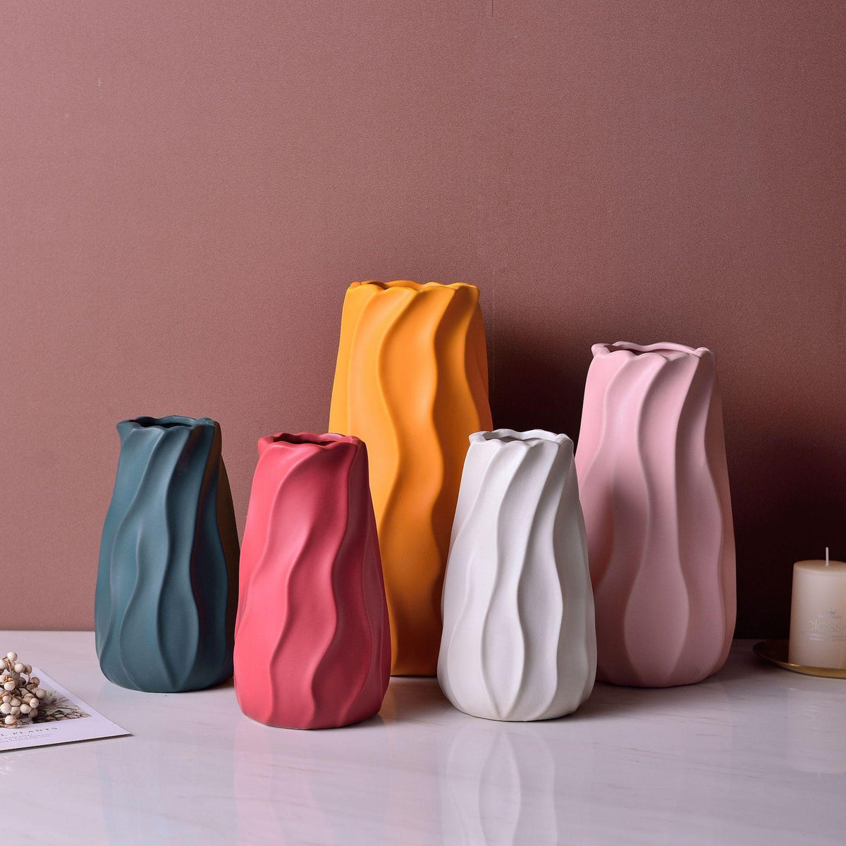 White Green Yellow Red Ceramic Vase Three-piece Set Home Decoration Vase Crafts Ornaments - Pacisia