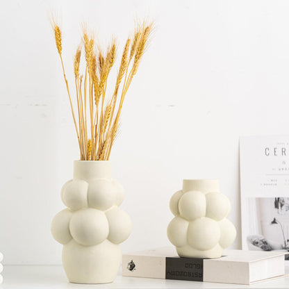 Simple Modern Bubble Ball Ceramic Vase Special-shaped Flower Container High-grade Indoor Soft Decoration - Pacisia