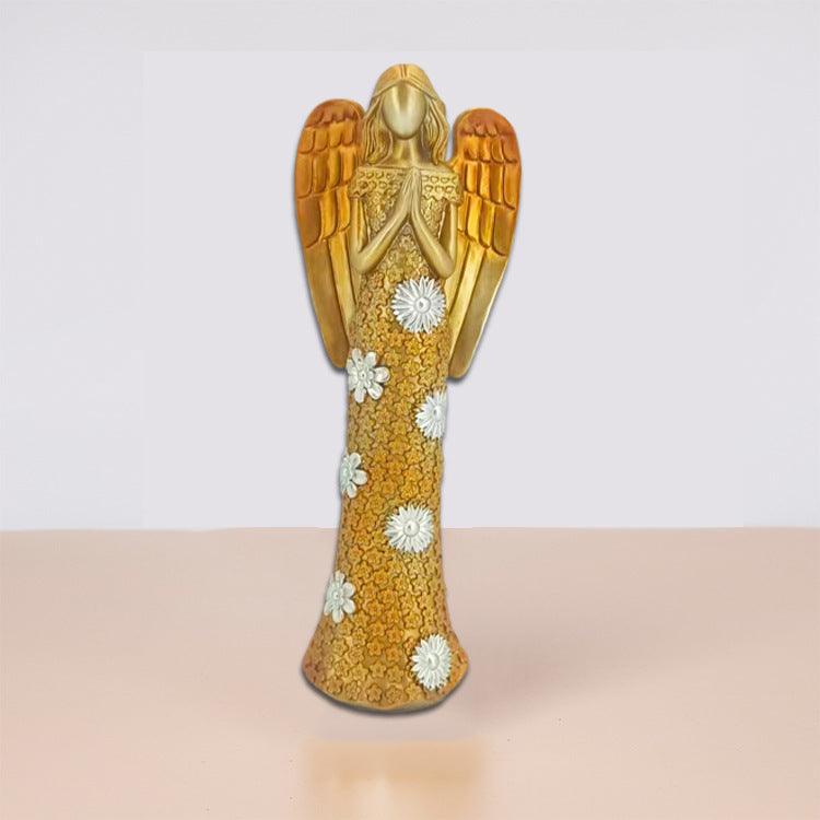 Nordic Light Luxury Golden Heart-hugging Angel Statue Showcase Home Hallway Courtyard Desktop Resin Crafts Small Ornaments - Pacisia