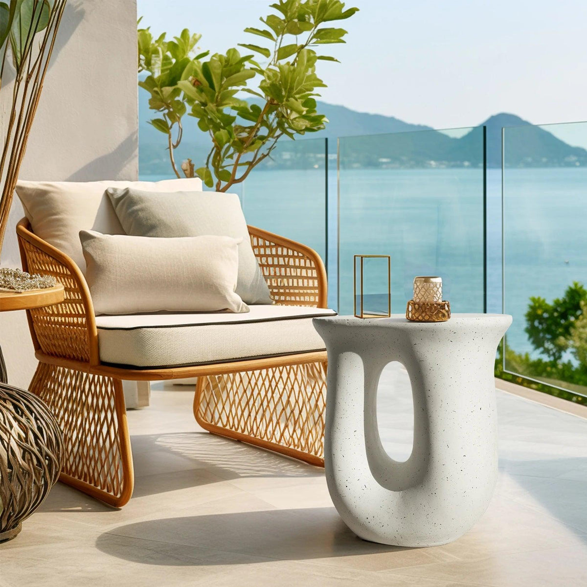 17.7" Pedestal Table Stand Cabin Decor, Handcast Polyresin, Full Color Finish End Table, Side Table, Plant Stand - Pacisia