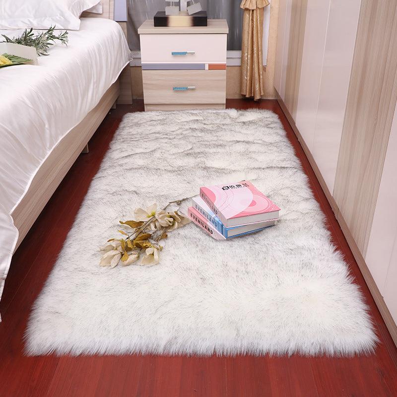 Beautiful Fluffy Decorative Carpet - Pacisia