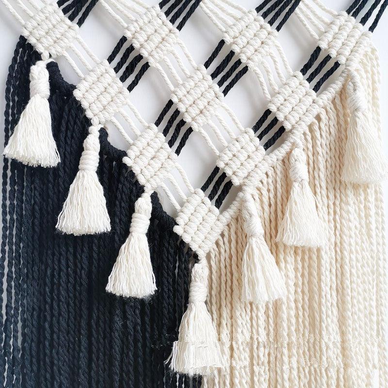 Bohemian hand-woven tapestry - Pacisia