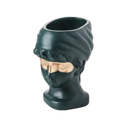 European Style Little Girl Vase - Pacisia
