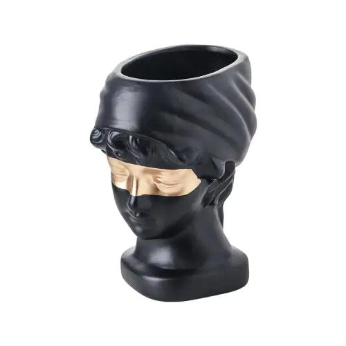 European Style Little Girl Vase - Pacisia