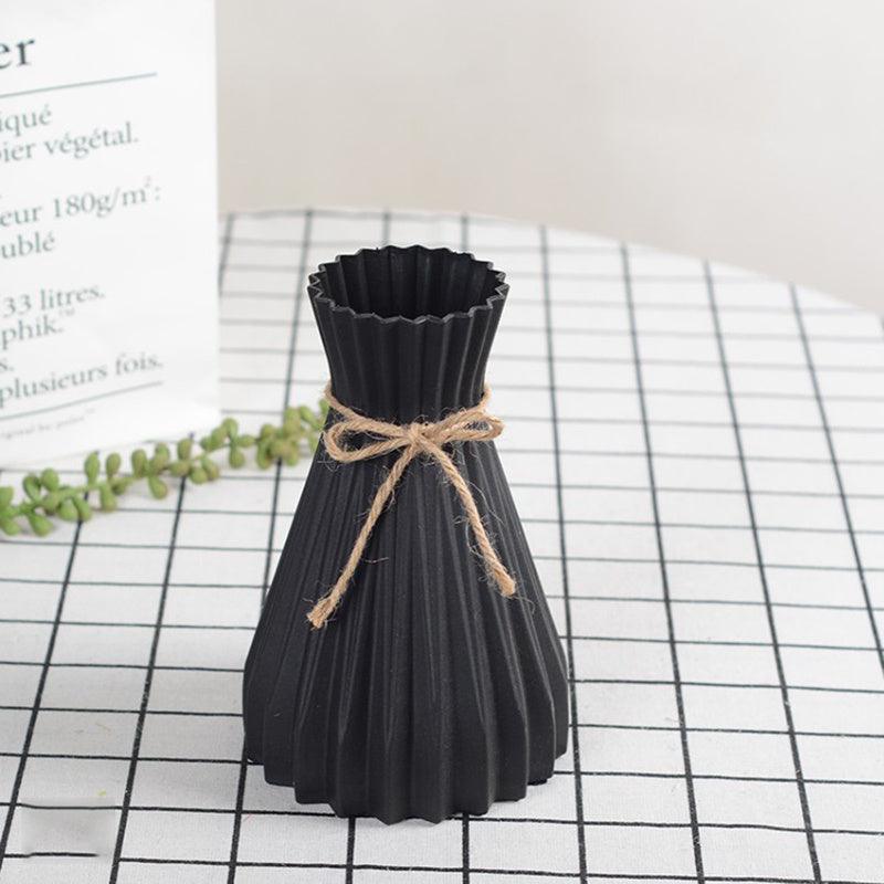 Closed origami vase - Pacisia