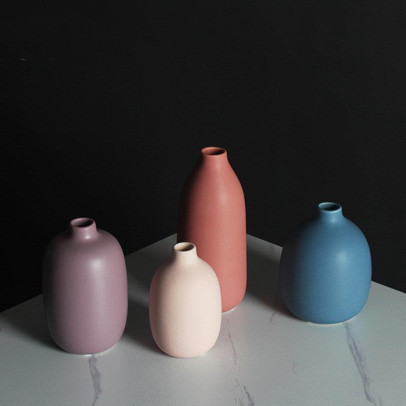 Modern And Simple Ceramic Small Vase With Dried Flowers And Creative Soft Decoration - Pacisia