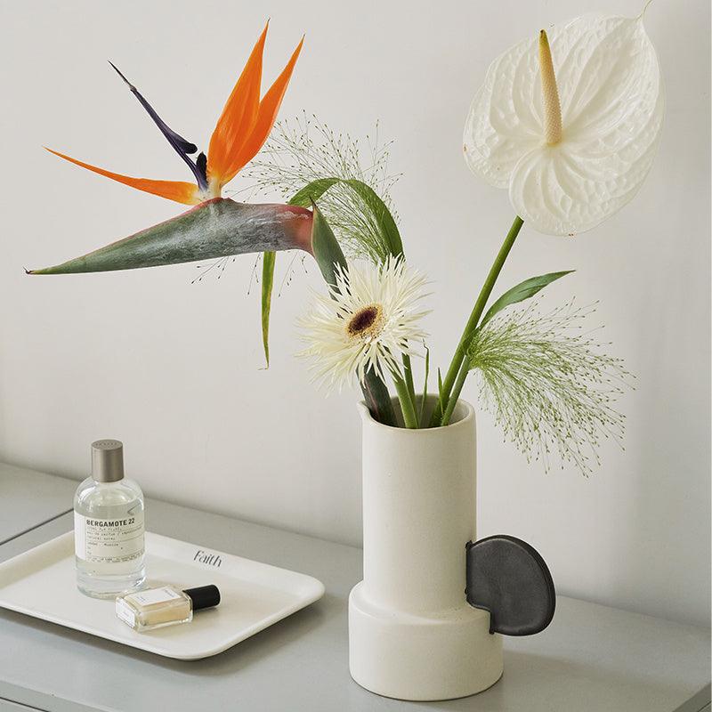 Fashion Simple Home Medium Ceramic Vase - Pacisia