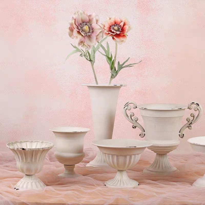 Goblet Flower White Old Vase Flower Weng Retro Nostalgia - Pacisia