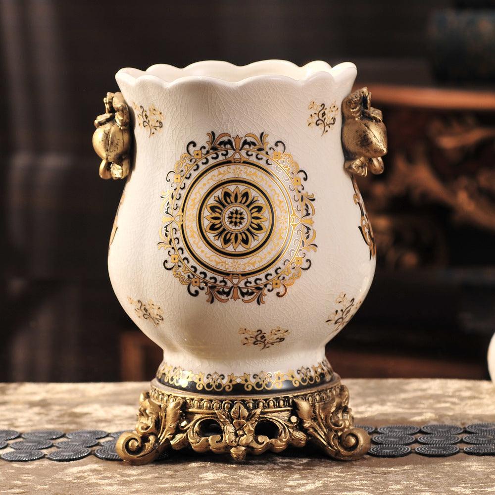 Handicraft Vase Decoration In Living Room - Pacisia