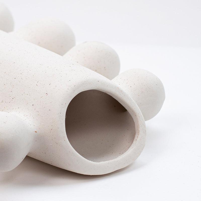 Home White Frosted Vase Of Opposite - Pacisia