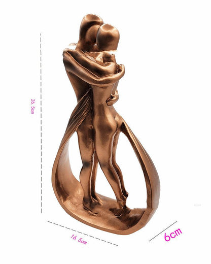 Lovers Passionately Embrace Kiss Statue Resin Ornaments - Pacisia