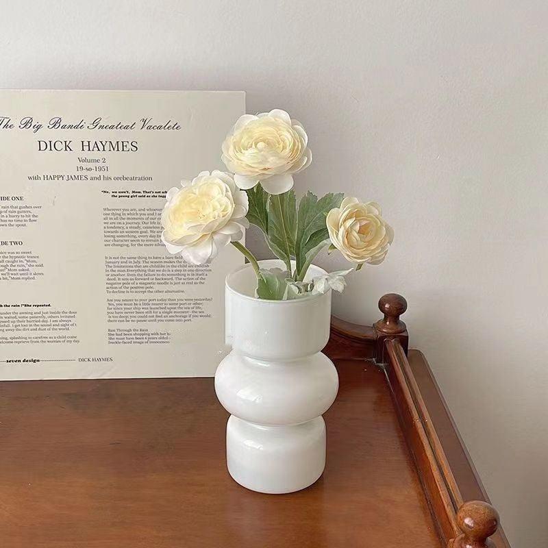 Minimalist Vase Decorations With Retro Desktop Decoration - Pacisia