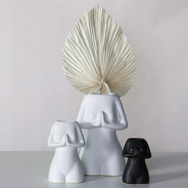 Modern Minimalist Porcelain Yoga Figure Vase Ornament - Pacisia