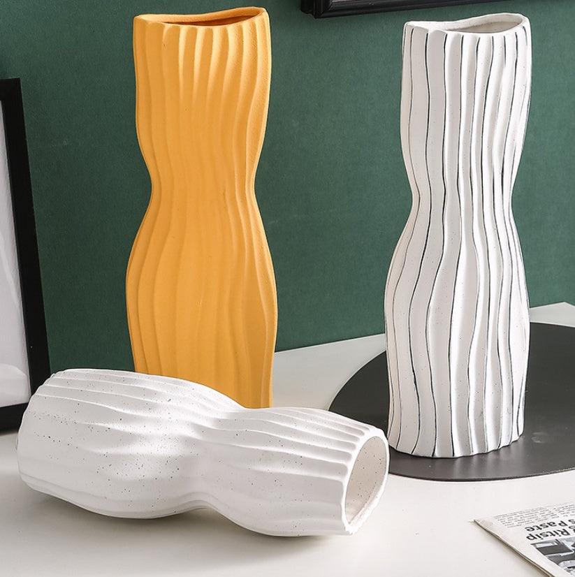 Nordic Creative Hand-painted Vase Ceramic Black And White Vertical Pattern Flower - Pacisia