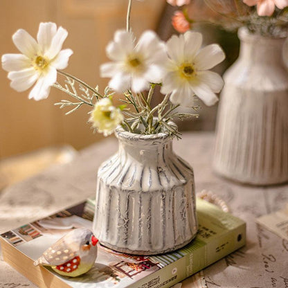 White Ceramic Vase Living Room Flower Arrangement Vintage - Pacisia