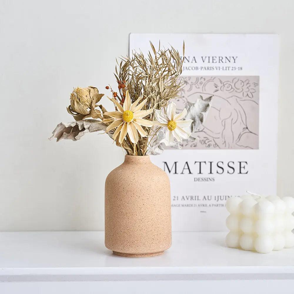 Simple Ceramic Vase - Pacisia
