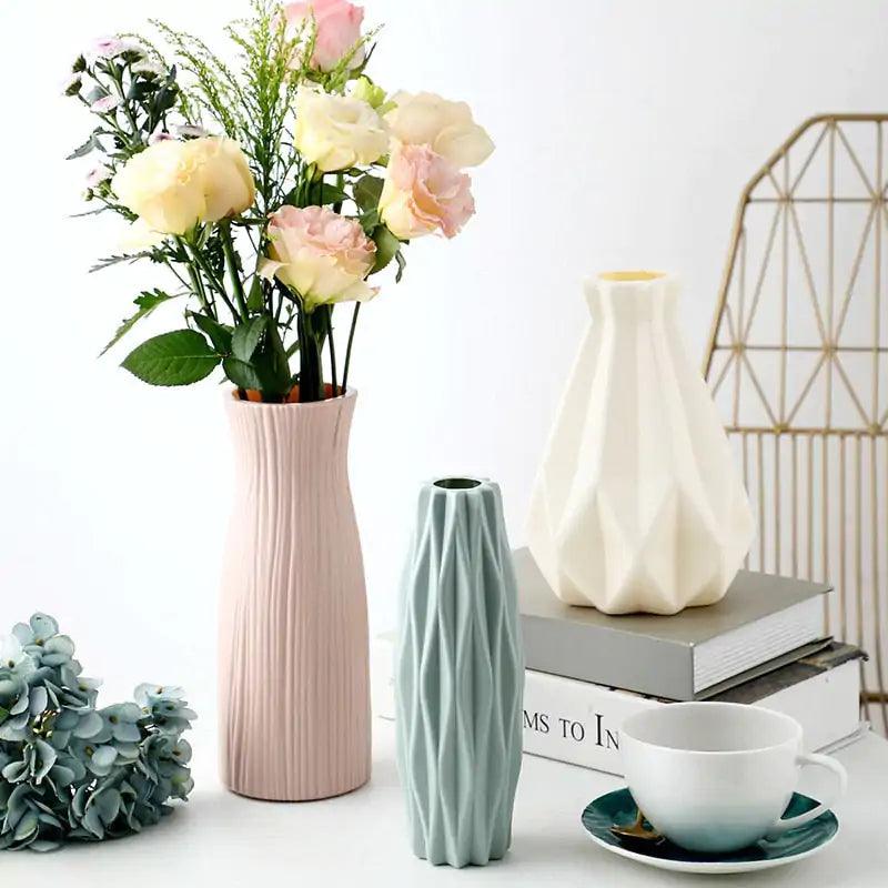 Modern Vases - Pacisia